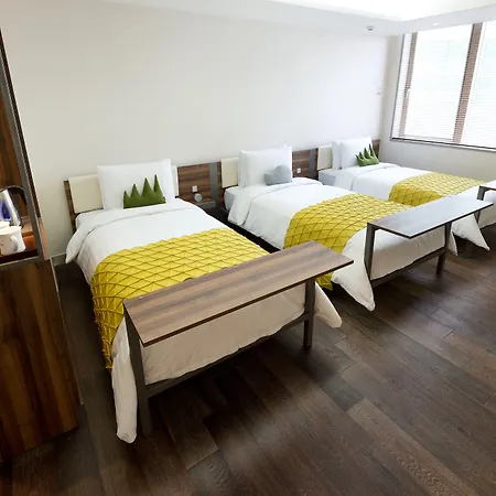 Metro Hotel Myeongdong-2