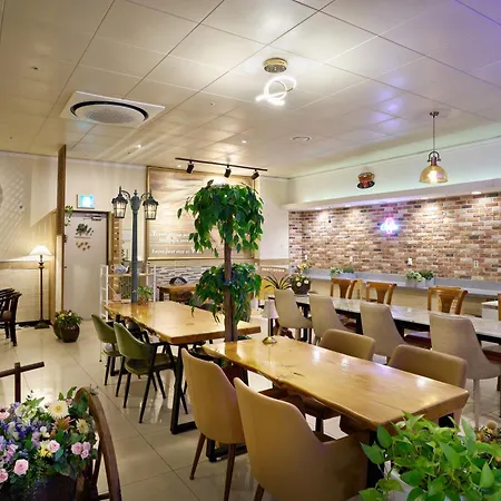 Yeongdeungpo Vip Hotel-2